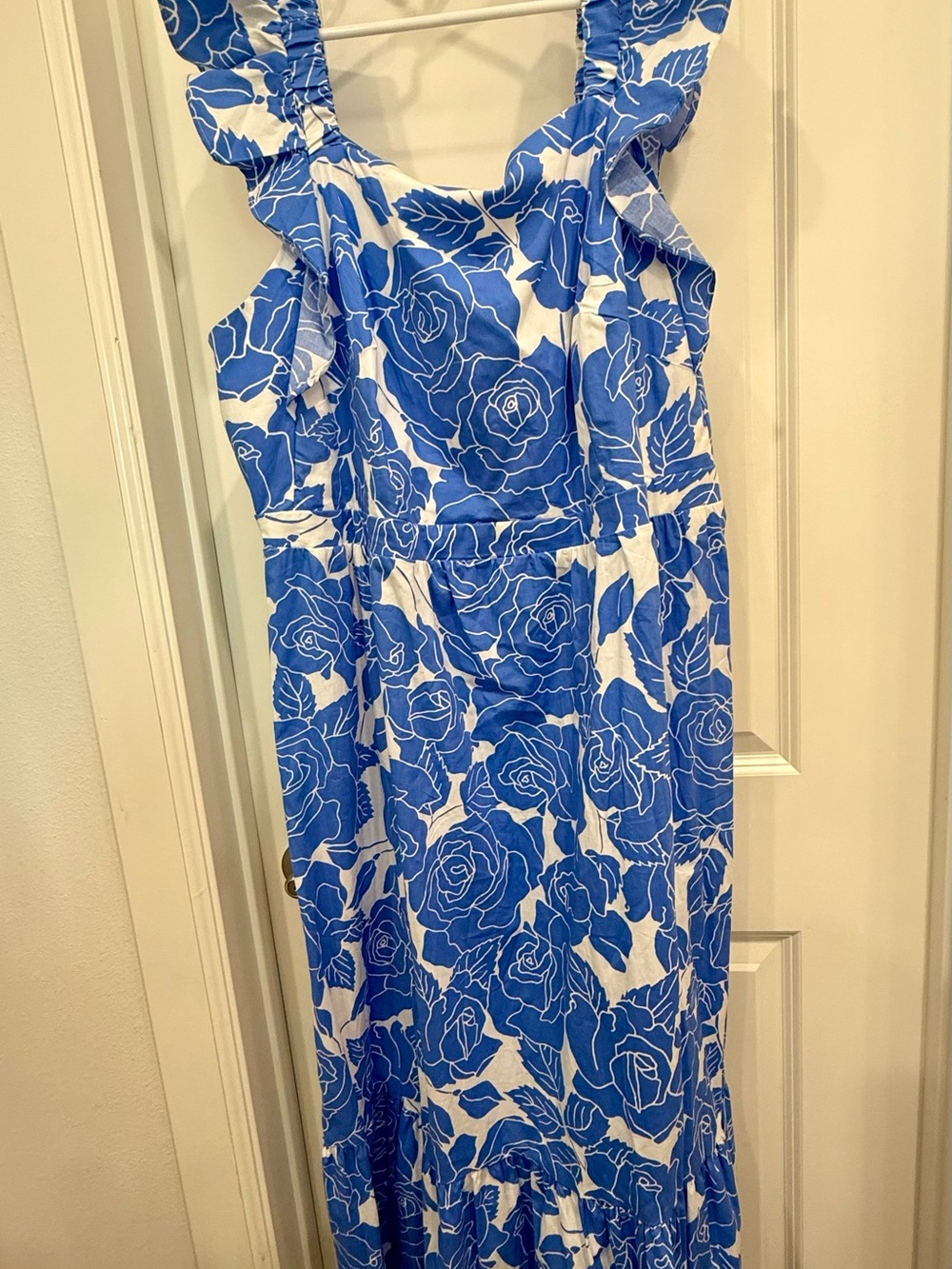 London Times Blue and White Floral Maxi Dress